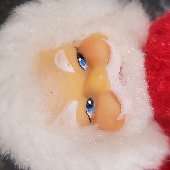 2 Christmas Santa Ornaments Vintage Clip On Tree or Candle Red 1979 Dan-Dee - Picture 4 of 4